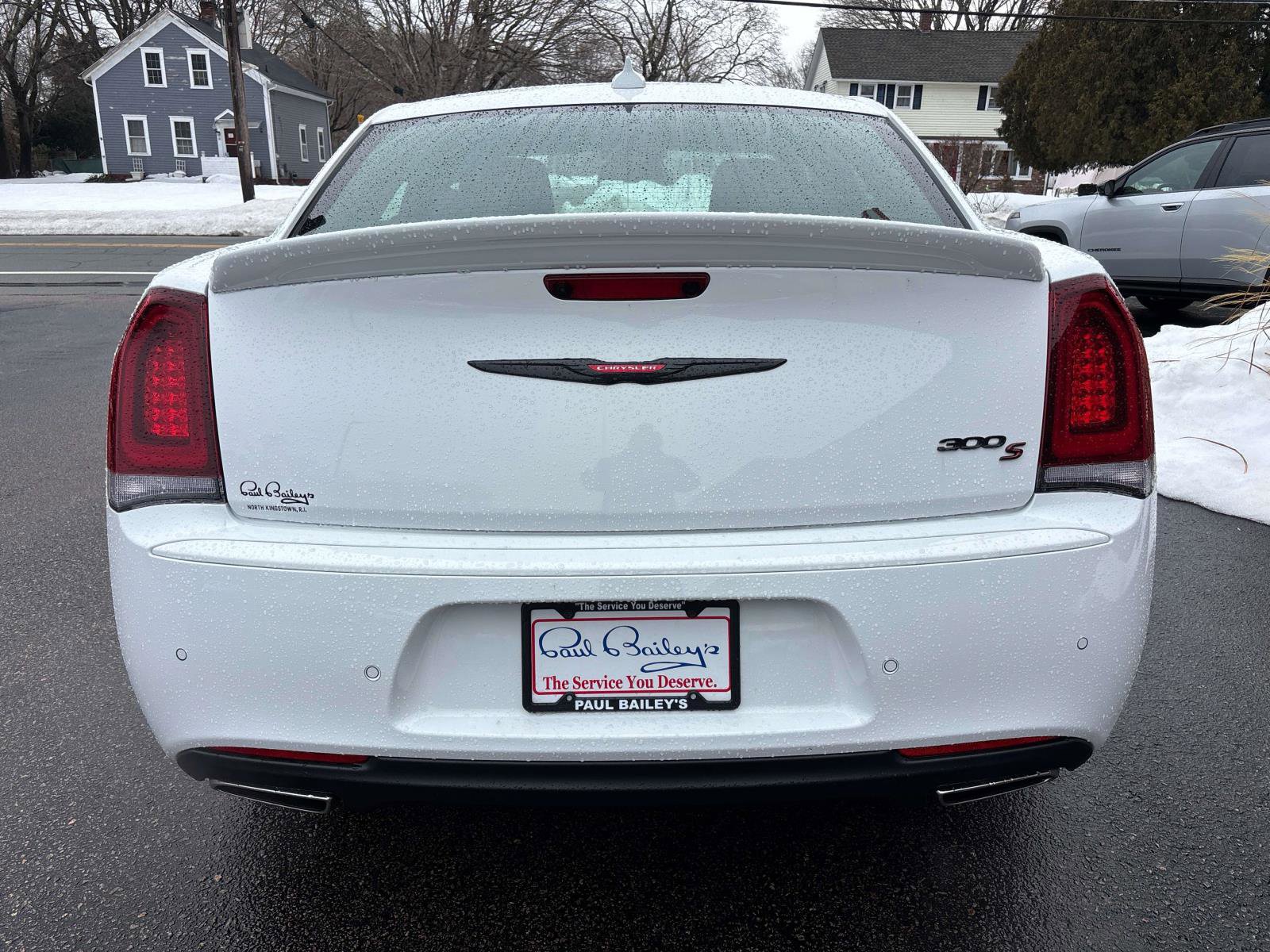 Used 2023 Chrysler 300 S w/ Comfort Group RWD image 5