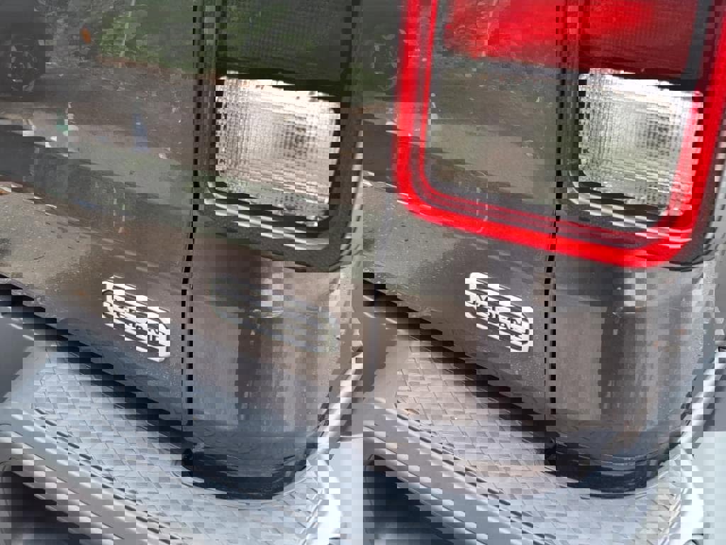 Used 2021 Jeep Gladiator Overland image 5