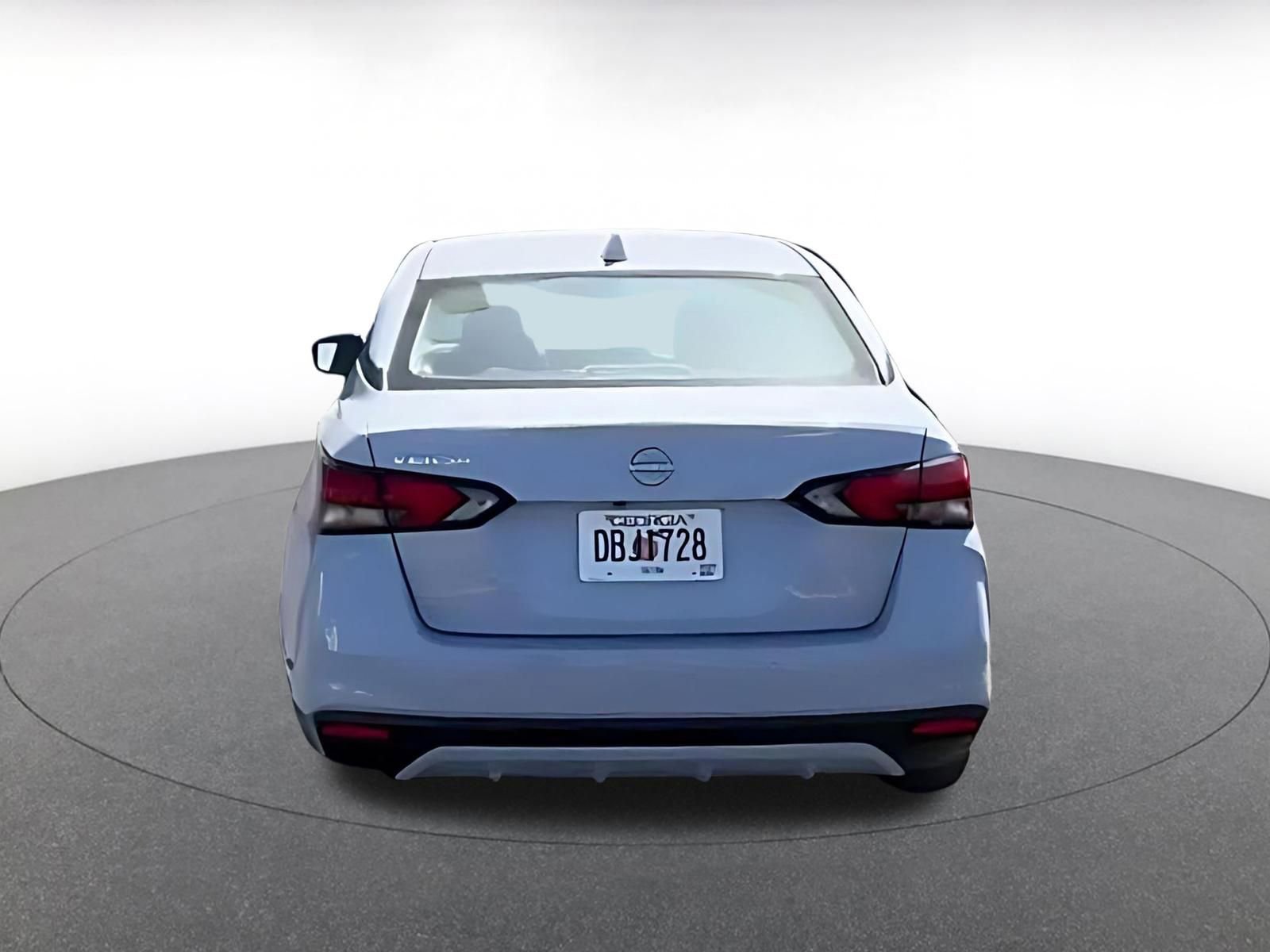 Used 2025 Nissan Versa SV FWD image 12