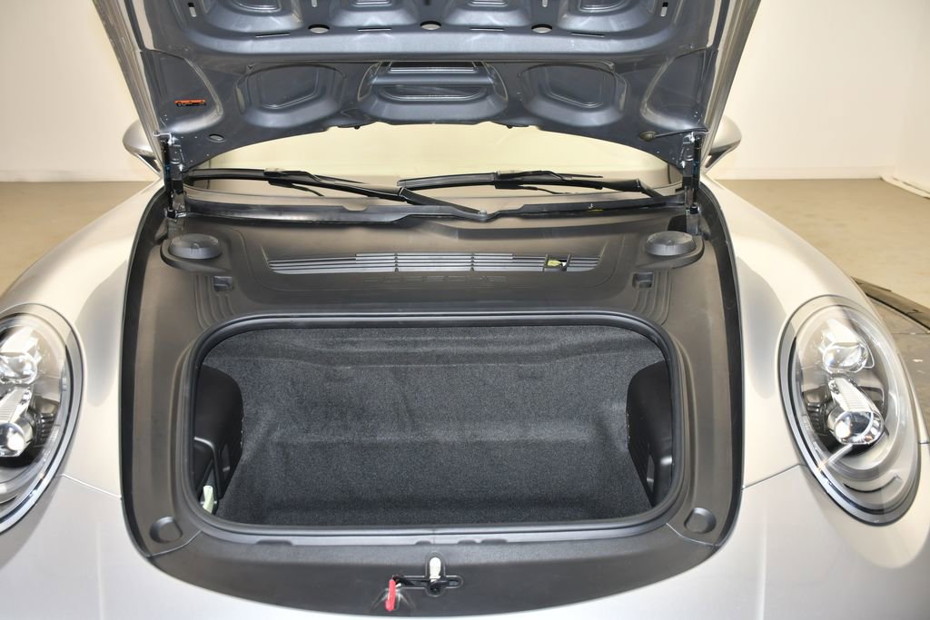 Certified 2019 Porsche 911 Carrera 4S image 11