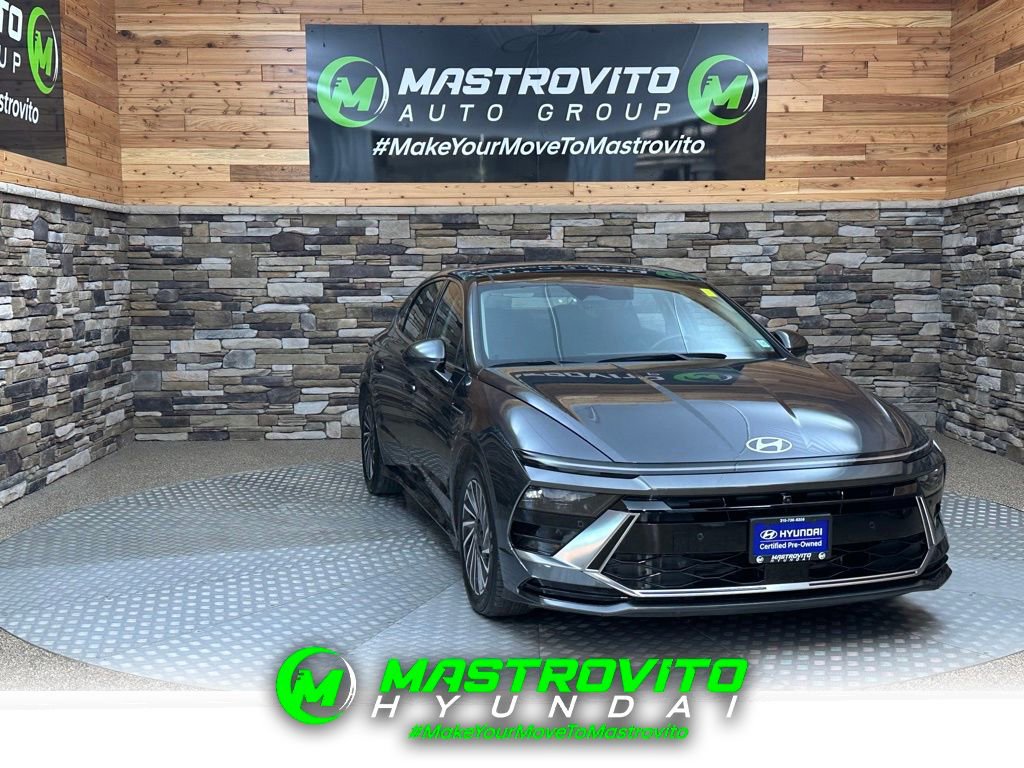 Used 2024 Hyundai Sonata Limited image 1