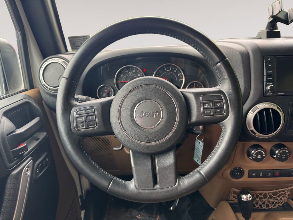 Used 2017 Jeep Wrangler Unlimited Sahara w/ Max Tow Package AWD/4WD image 12