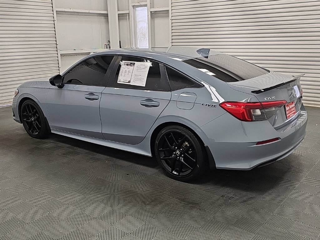 Used 2024 Honda Civic Sport image 6