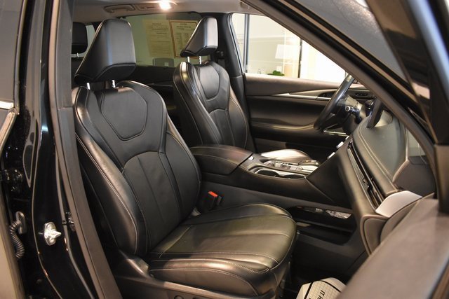Used 2023 INFINITI QX60 Luxe w/ Performance Audio Package image 32