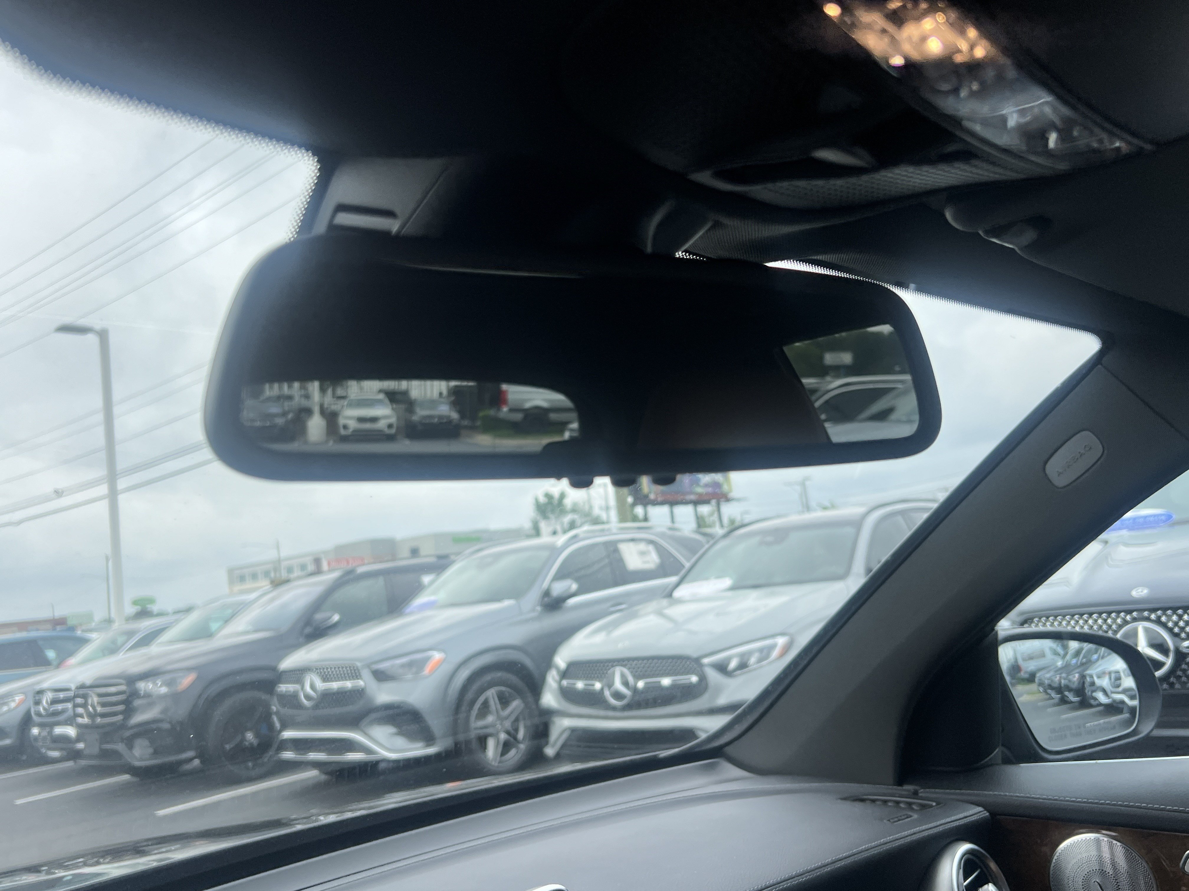 Used 2017 Mercedes-Benz GLC 300 4MATIC image 27