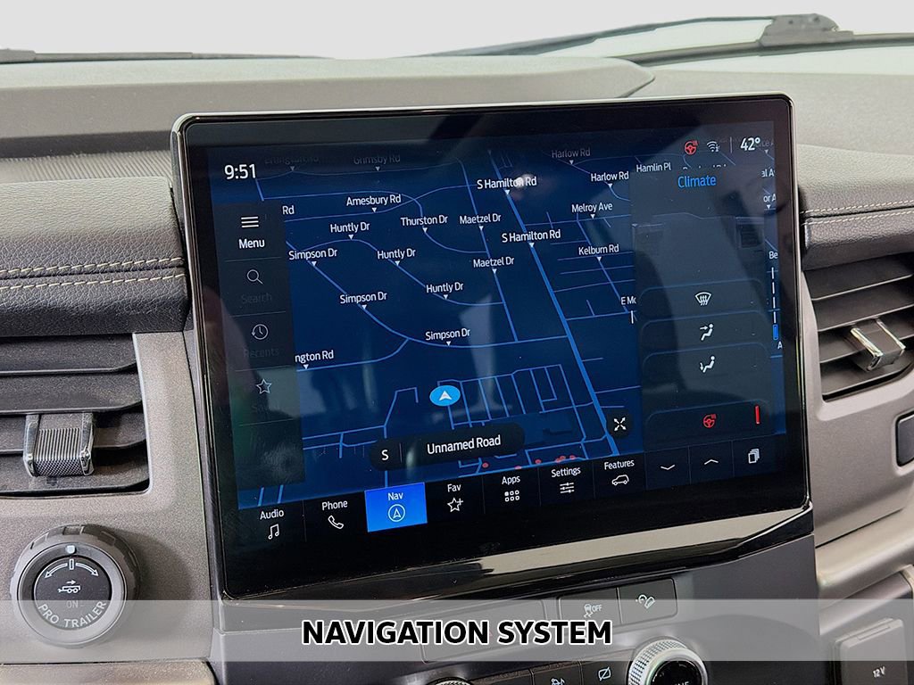 Used 2022 Ford Expedition Max XLT image 3