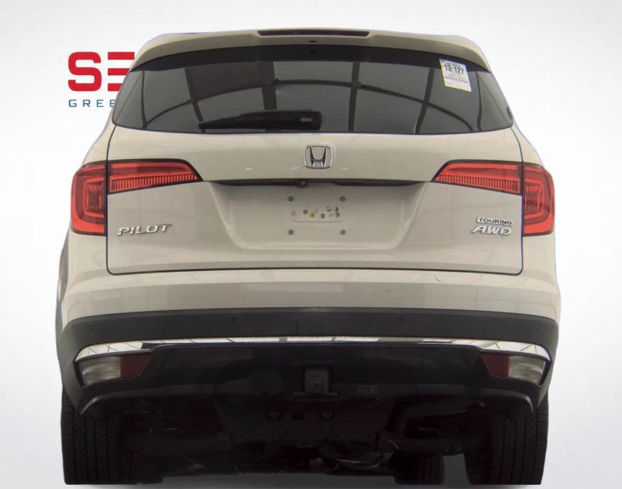 Used 2016 Honda Pilot Touring image 11