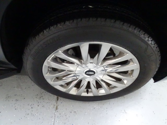 Certified 2024 Cadillac Escalade Premium Luxury w/ LPO, Floor Liner Package AWD/4WD image 30