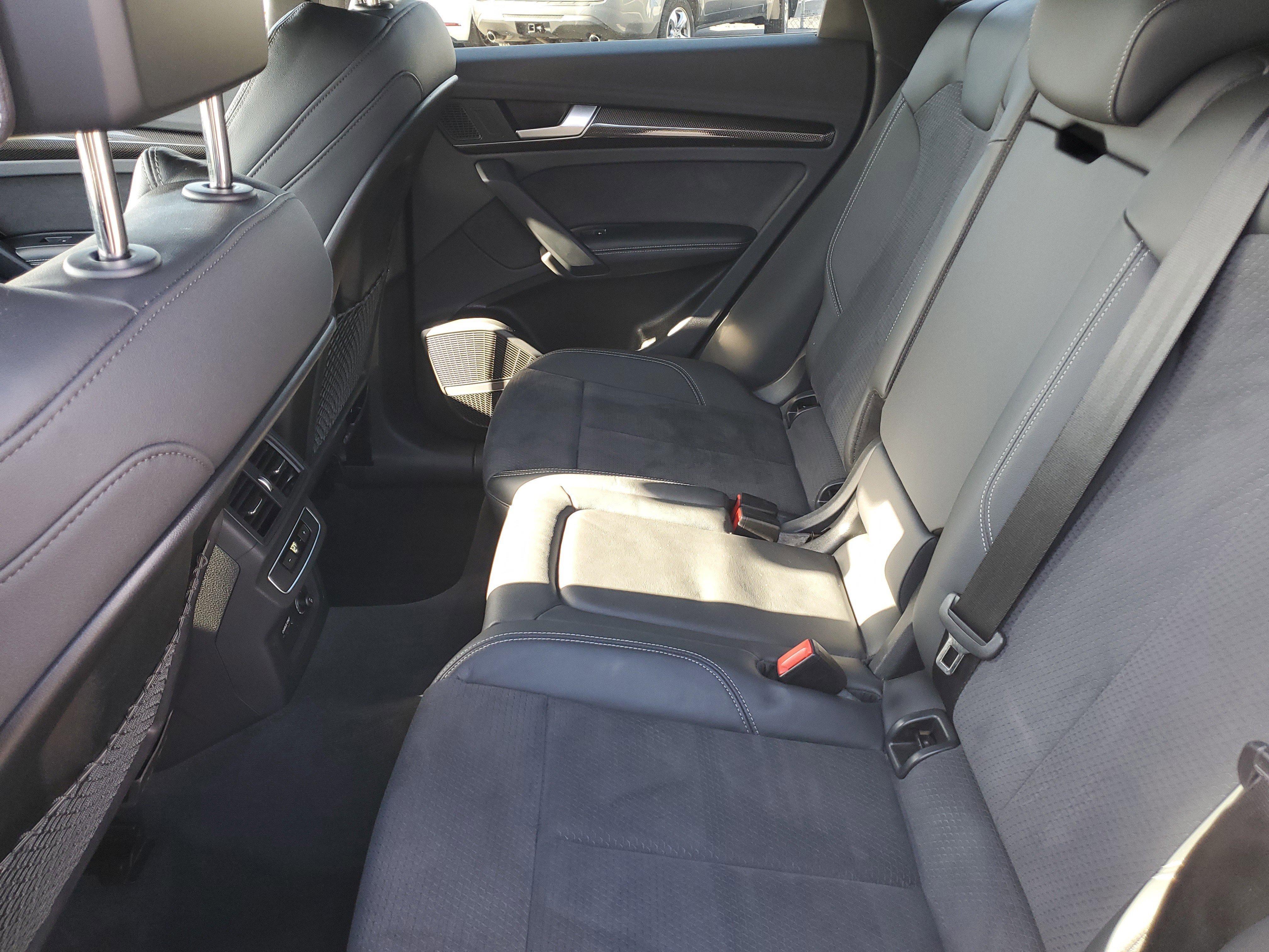 Used 2022 Audi SQ5 Premium Plus w/ Premium Plus Package image 10