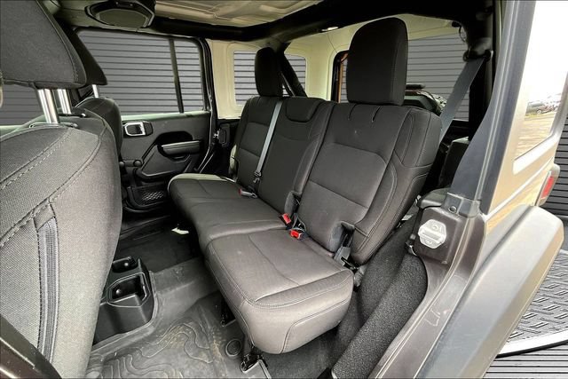 Used 2023 Jeep Wrangler Unlimited Sport AWD/4WD image 21