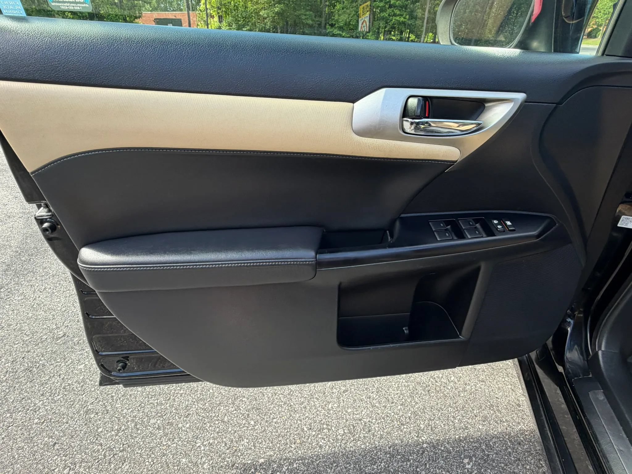 Used 2015 Lexus CT 200h FWD image 14