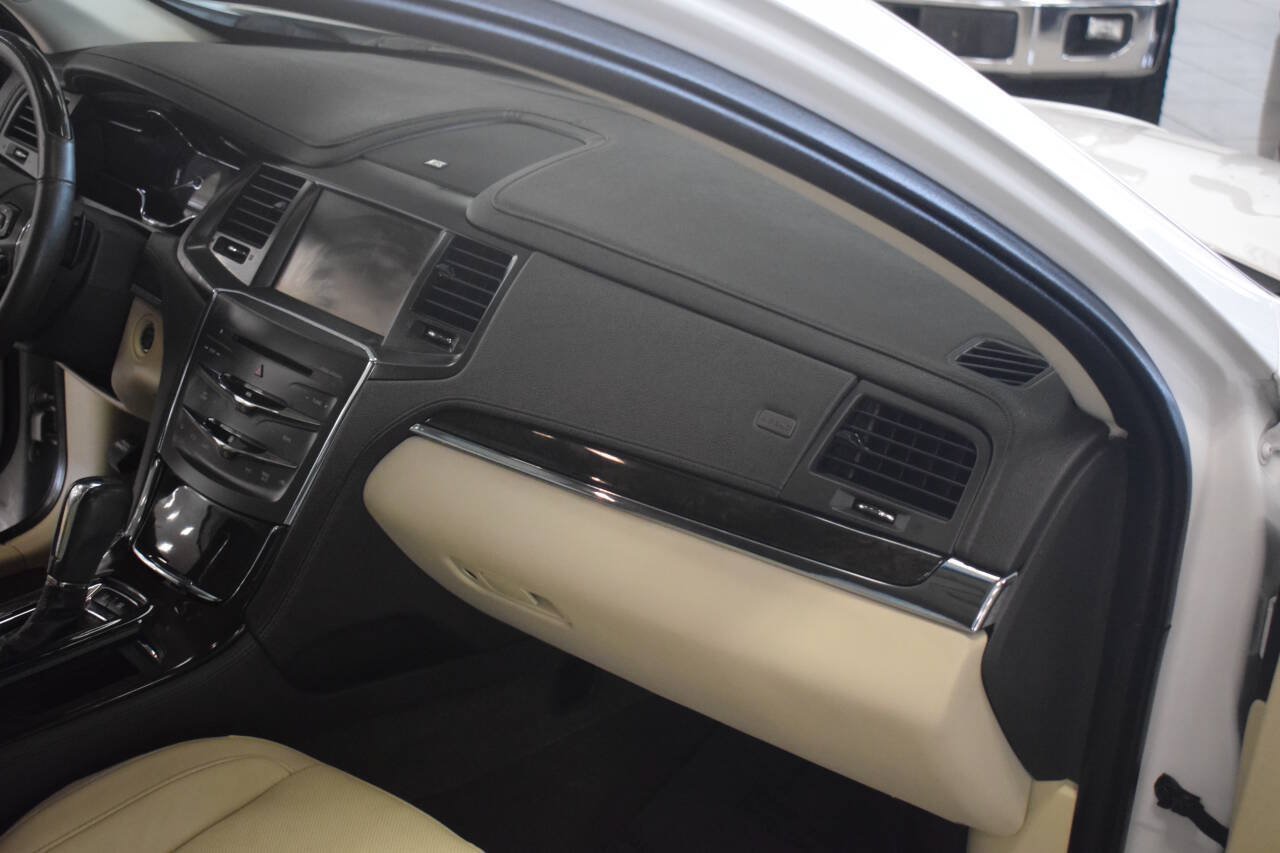 Used 2013 Lincoln MKS AWD image 40