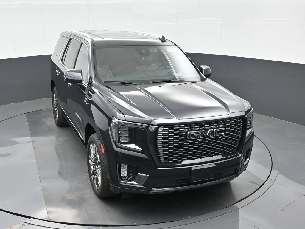 Used 2023 GMC Yukon Denali Ultimate AWD/4WD image 32