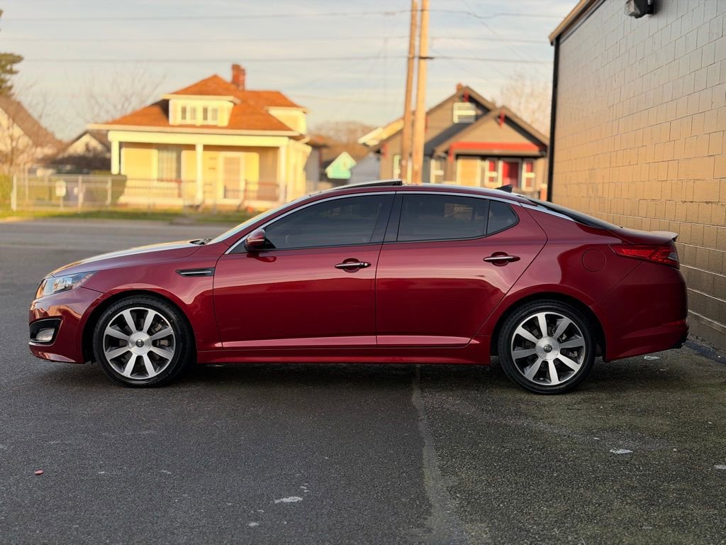 Used 2012 Kia Optima SX w/ Premium Touring Pkg FWD image 4