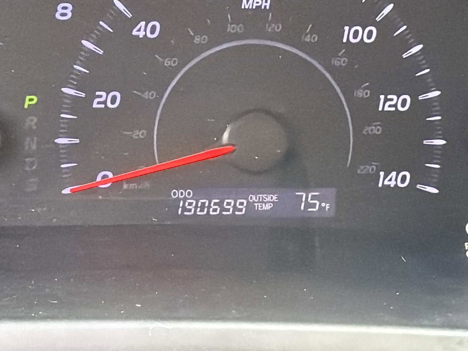 Used 2010 Toyota Camry LE FWD image 27