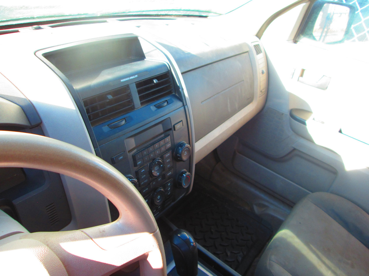 Used 2009 Ford Escape XLS image 11