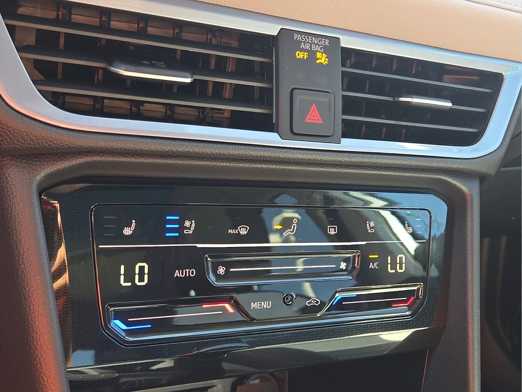 New 2026 Volkswagen Taos SEL AWD/4WD image 20
