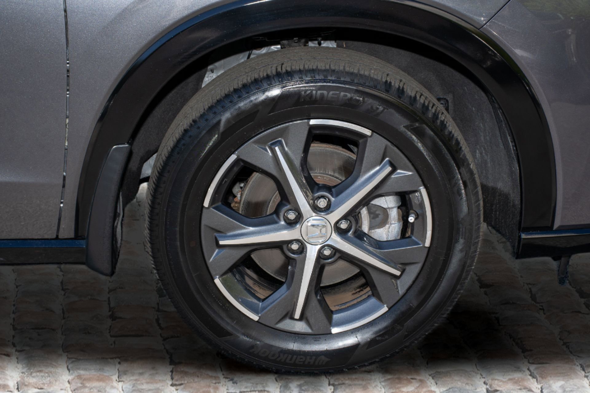 Certified 2023 Honda HR-V EX-L image 40