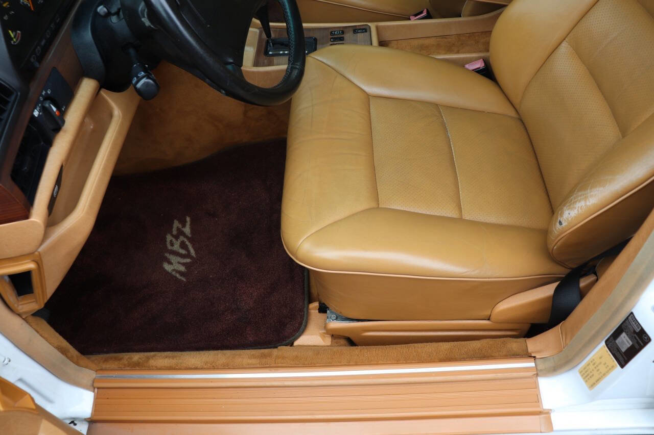 Used 1989 Mercedes-Benz 300 SE image 14