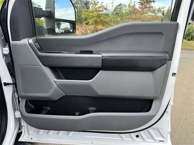 Used 2024 Ford F250 XLT w/ Snow Plow Prep Package image 24
