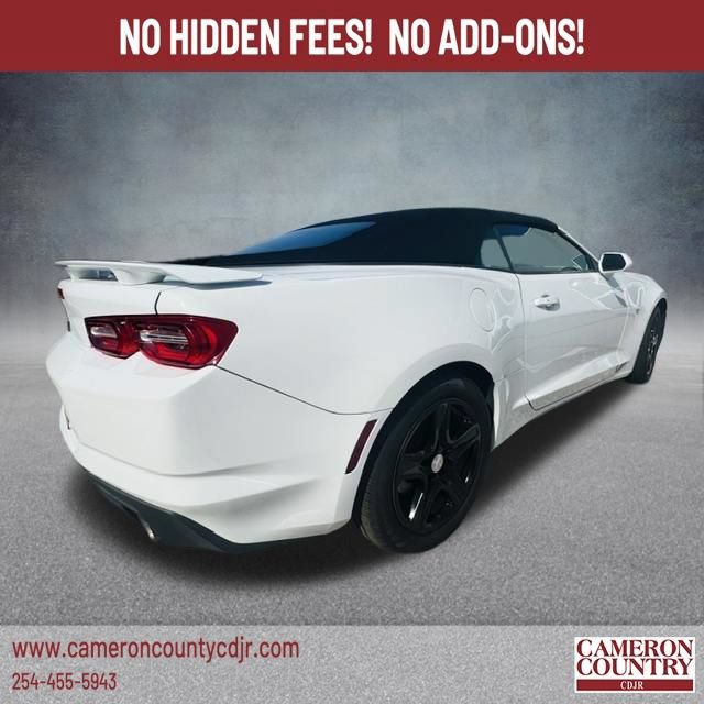 Used 2023 Chevrolet Camaro LT RWD image 5