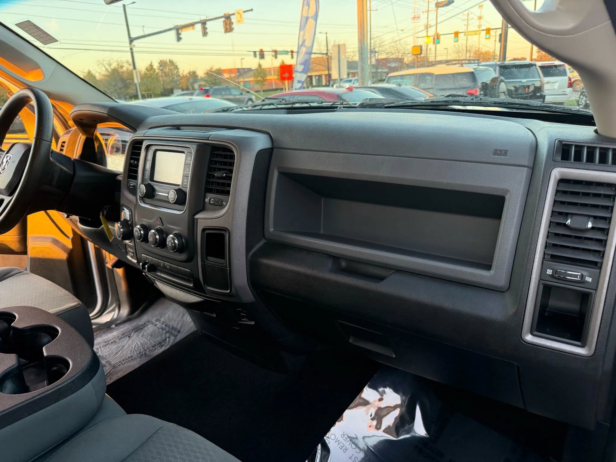 Used 2016 RAM 1500 Express image 22