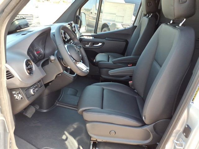 New 2026 Mercedes-Benz Sprinter 2500 image 15