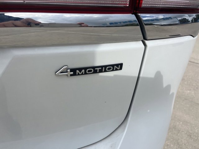 Used 2023 Volkswagen Atlas SEL Premium image 9
