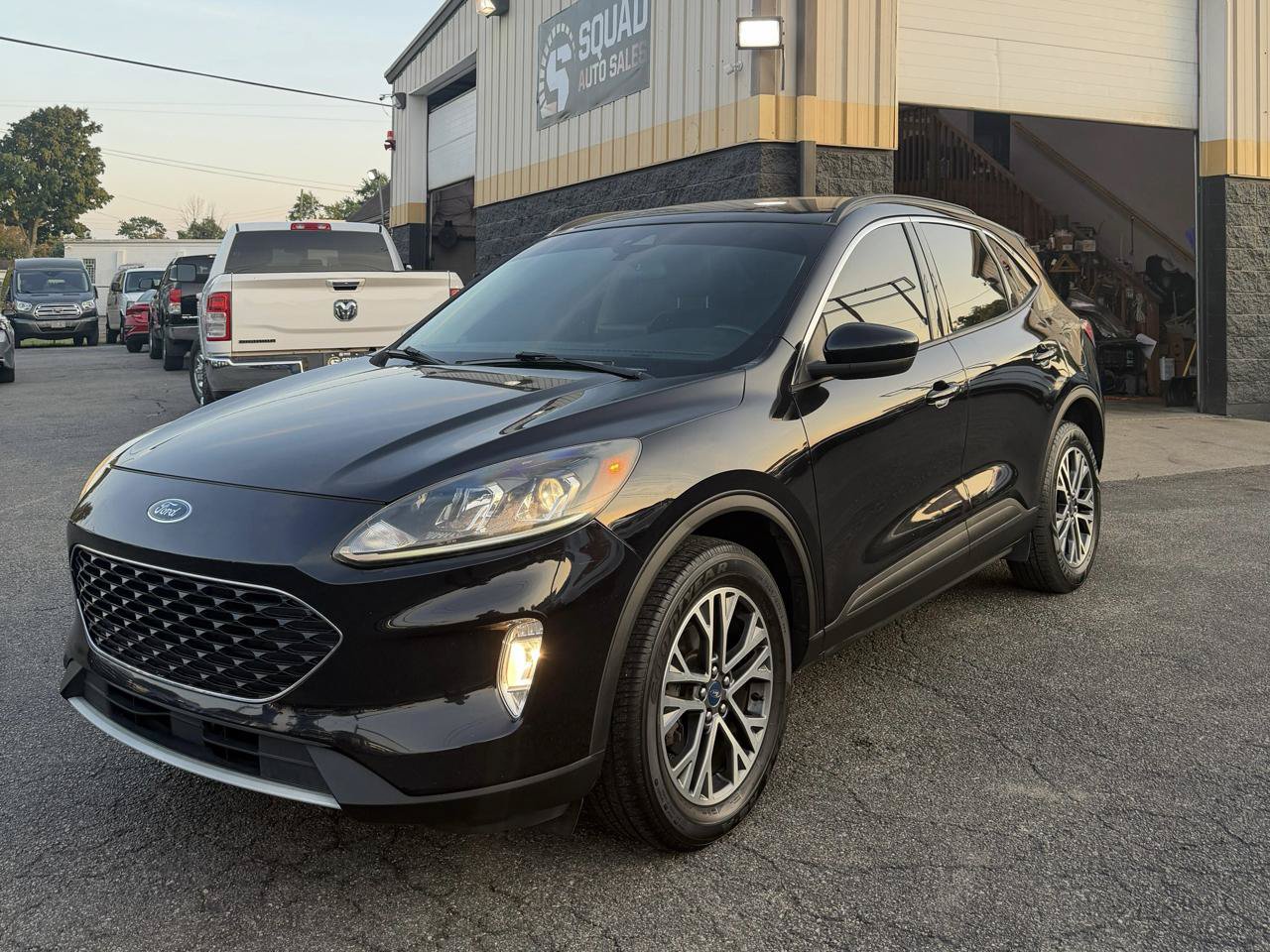 Used 2020 Ford Escape SEL AWD/4WD image 1