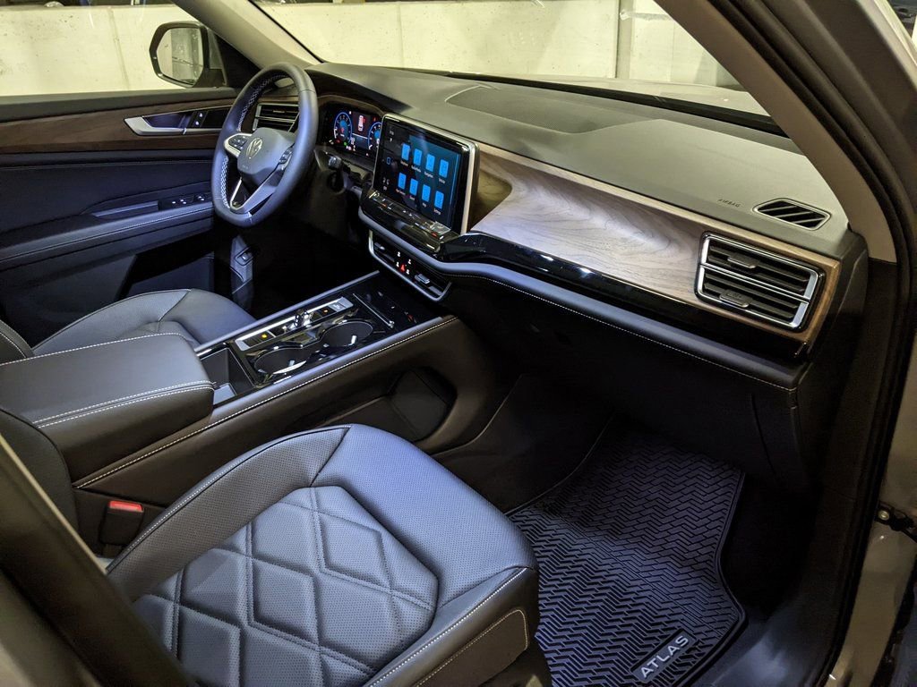 New 2026 Volkswagen Atlas SE image 21