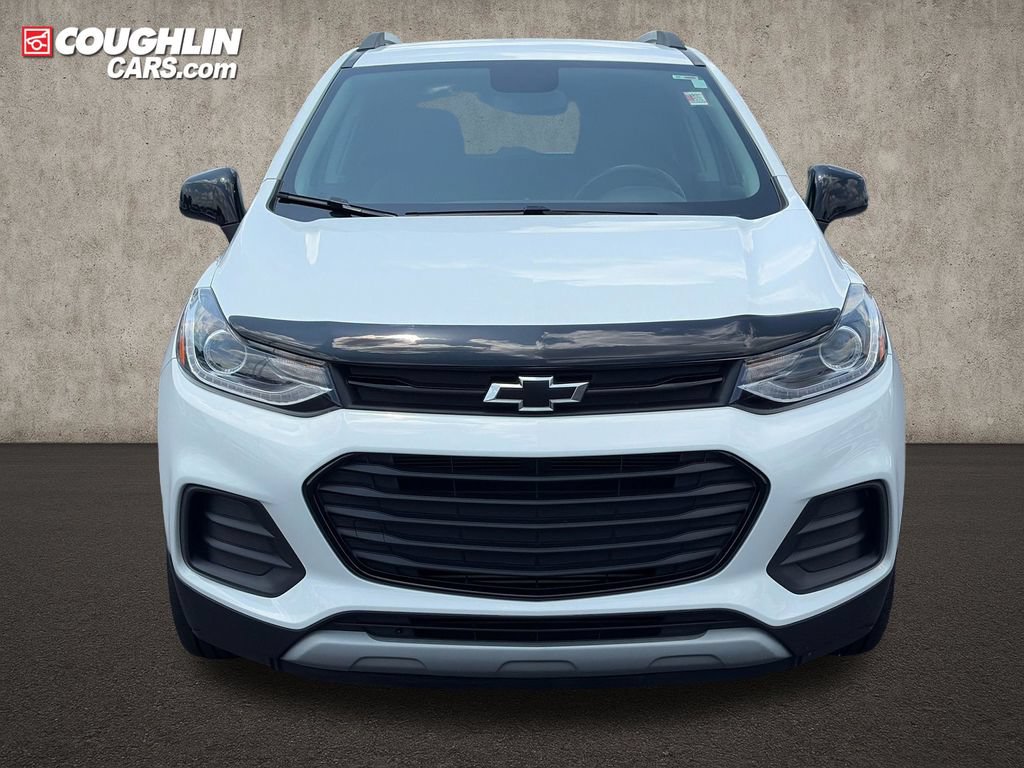 Used 2021 Chevrolet Trax LT w/ Redline Edition FWD video 2