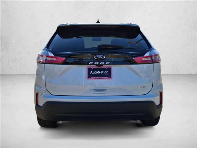 Used 2024 Ford Edge SE image 6