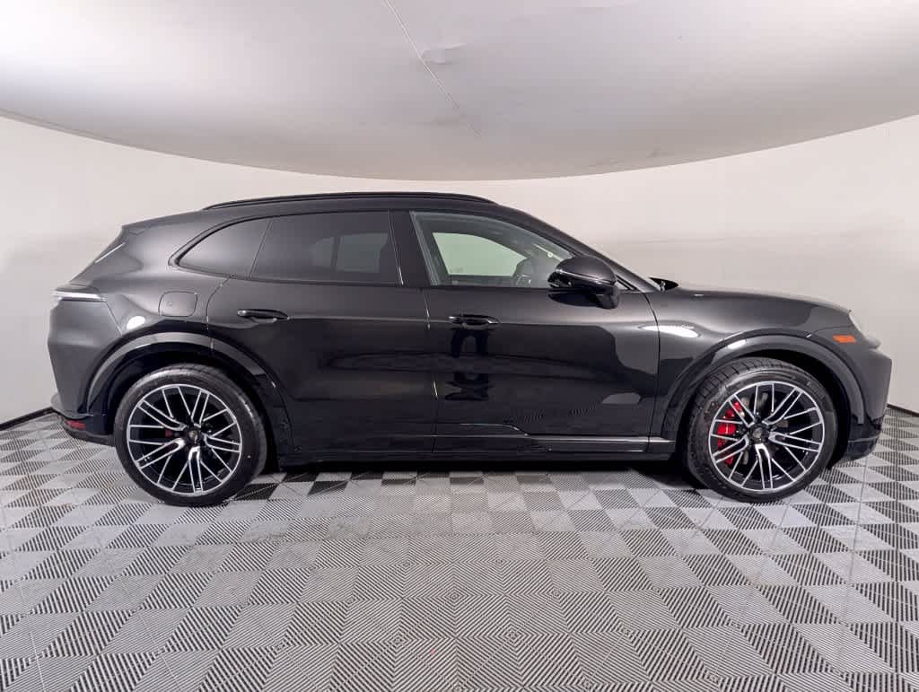 New 2026 Porsche Cayenne Turbo Electric AWD/4WD image 8