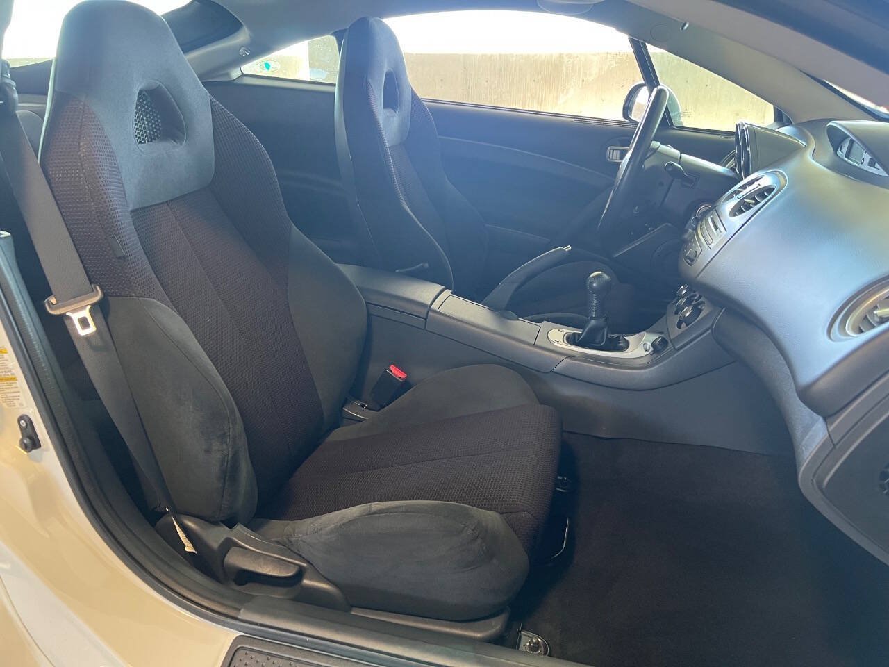 Used 2009 Mitsubishi Eclipse GS FWD image 20