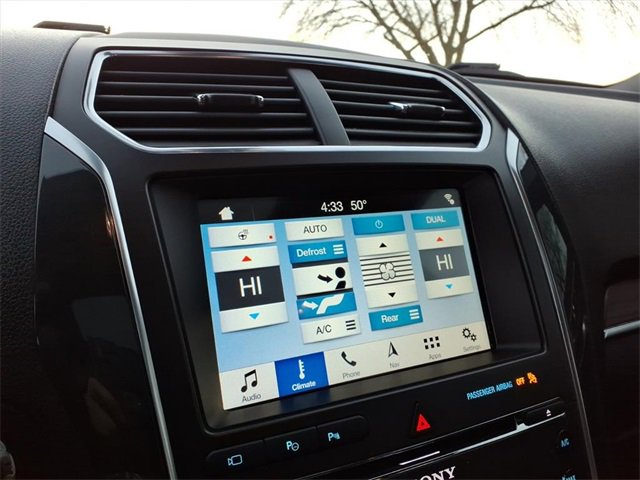 Used 2018 Ford Explorer Limited w/ Equipment Group 301A image 21