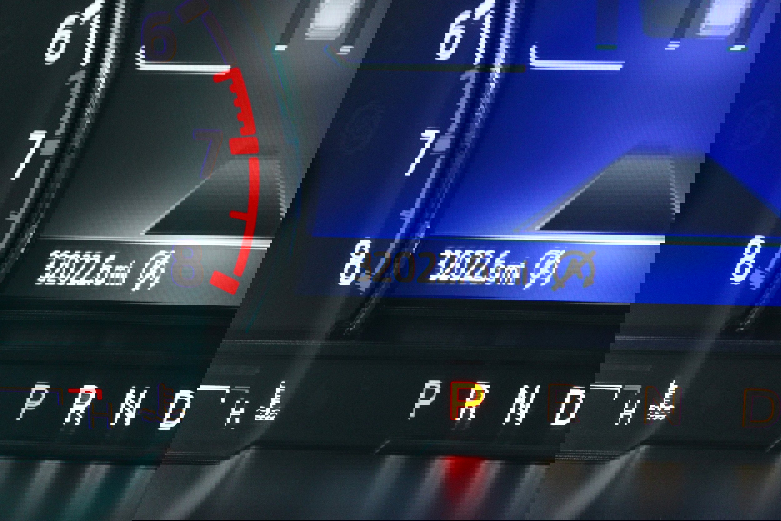 Used 2024 Ford Maverick Lariat w/ Black Appearance Package image 22