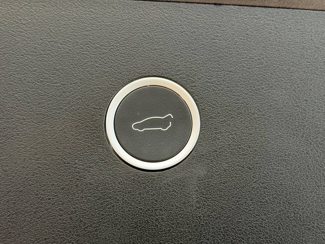 Used 2021 Tesla Model X Long Range AWD/4WD image 39