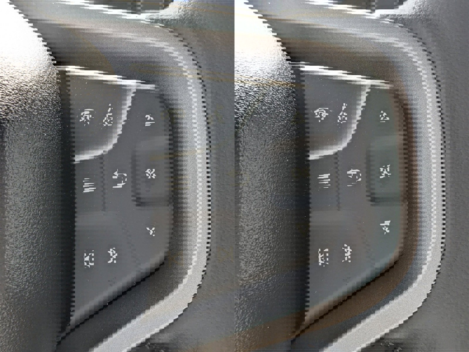 New 2025 Ford Bronco Badlands image 36