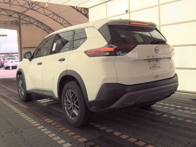 Used 2023 Nissan Rogue S image 7