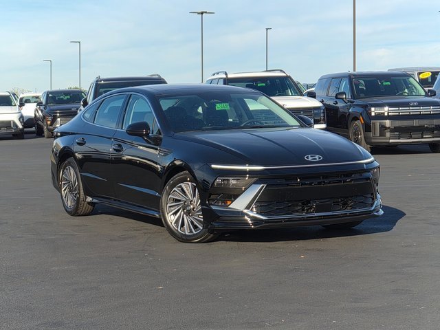 New 2026 Hyundai Sonata SEL image 1