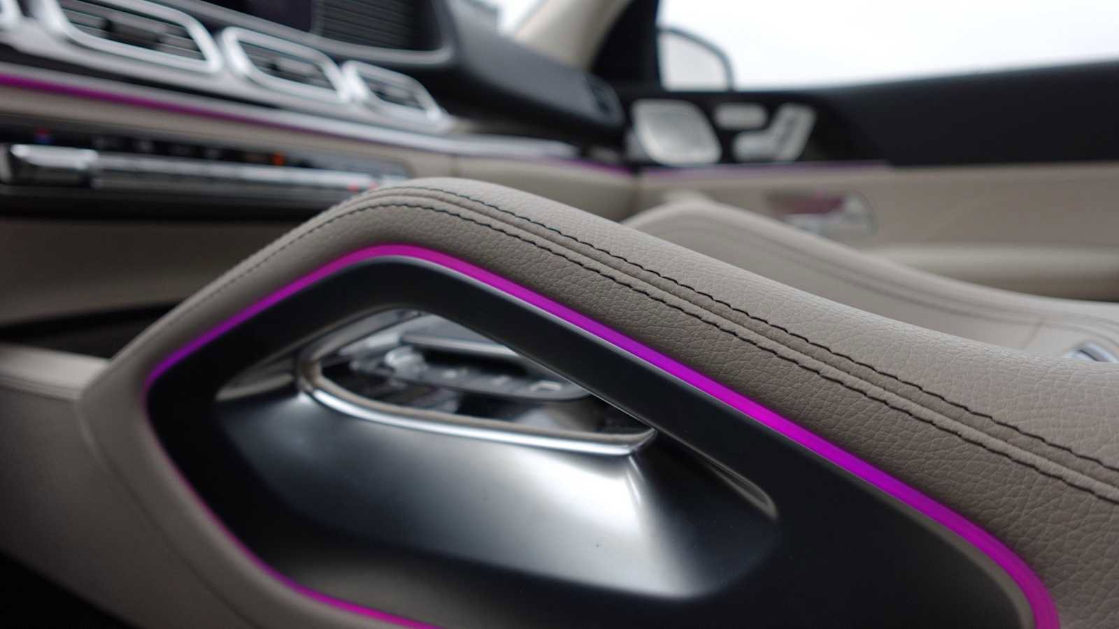 Used 2026 Mercedes-Benz GLE 350 4MATIC image 48