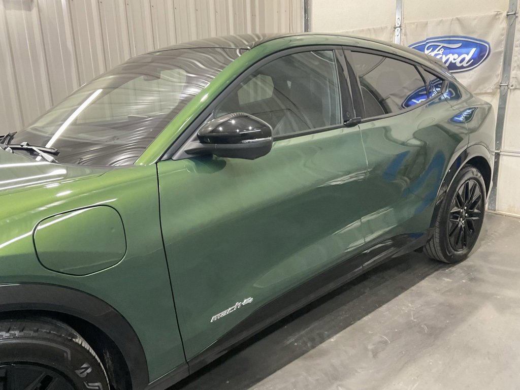 Used 2025 Ford Mustang Mach-E Premium w/ Sport Appearance Package image 5