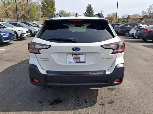 Used 2025 Subaru Outback Premium w/ Popular Package #1A image 4