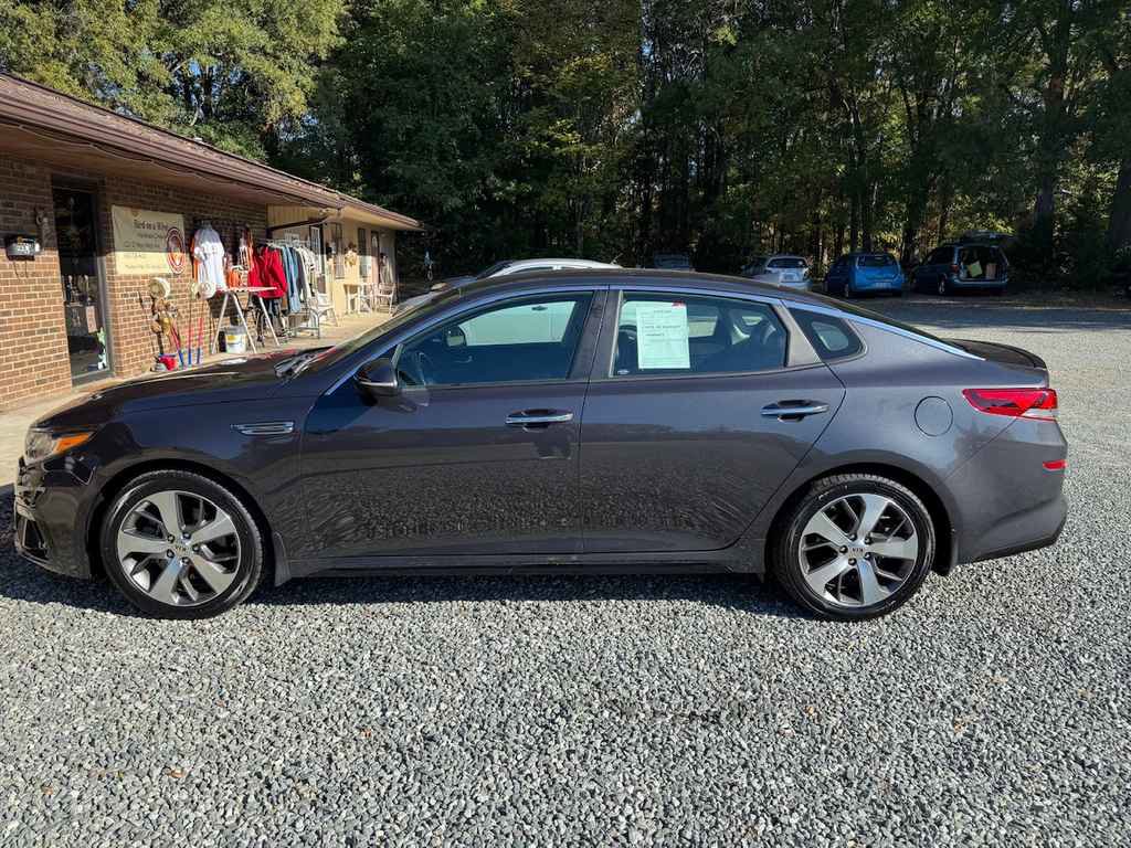 Used 2019 Kia Optima S image 2