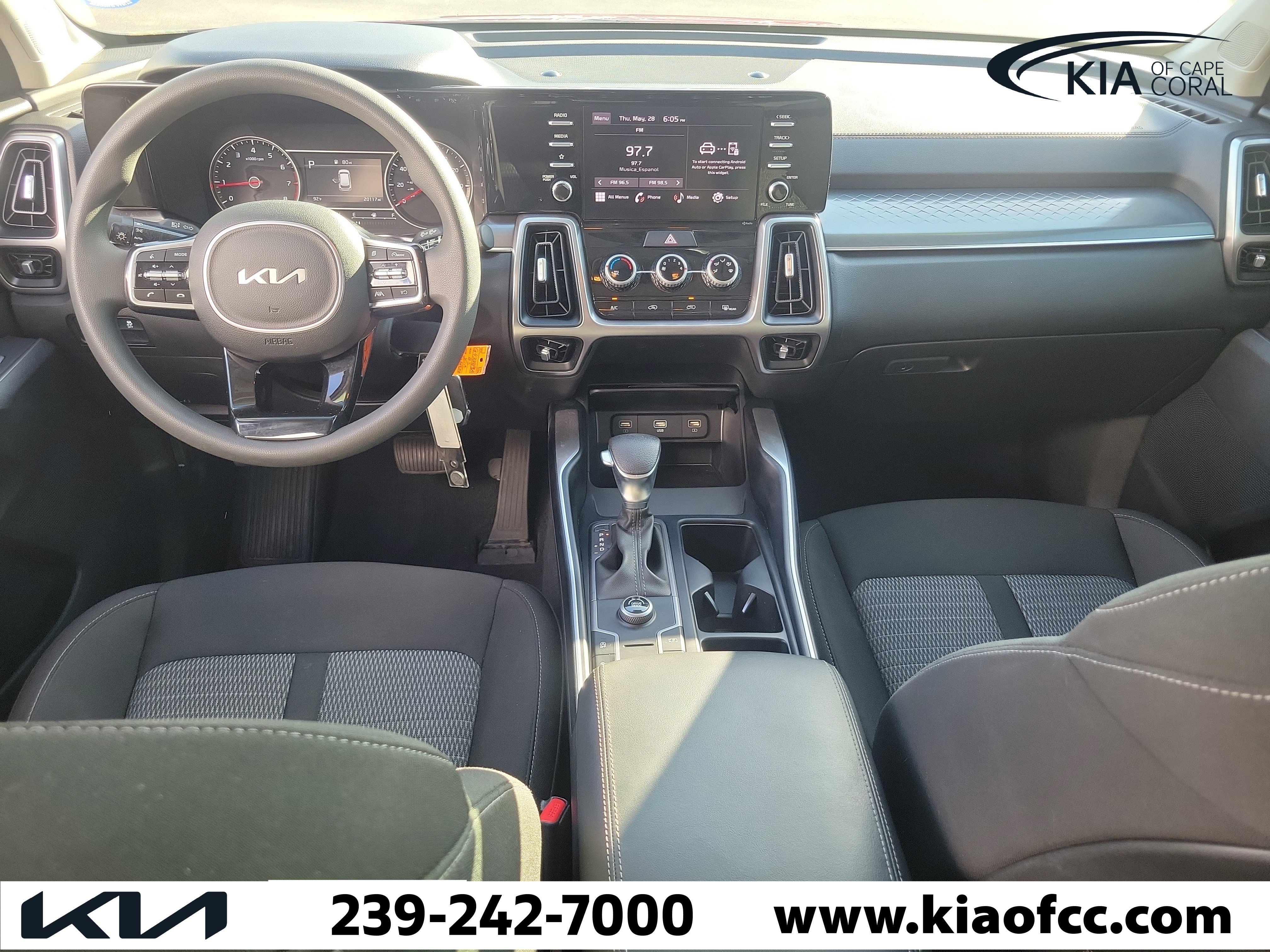 Certified 2023 Kia Sorento LX FWD image 16