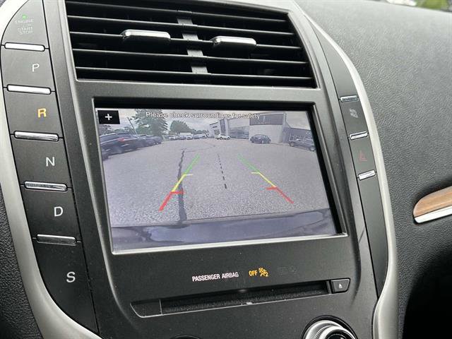 Used 2019 Lincoln MKC Select w/ Select Plus Package AWD/4WD image 19