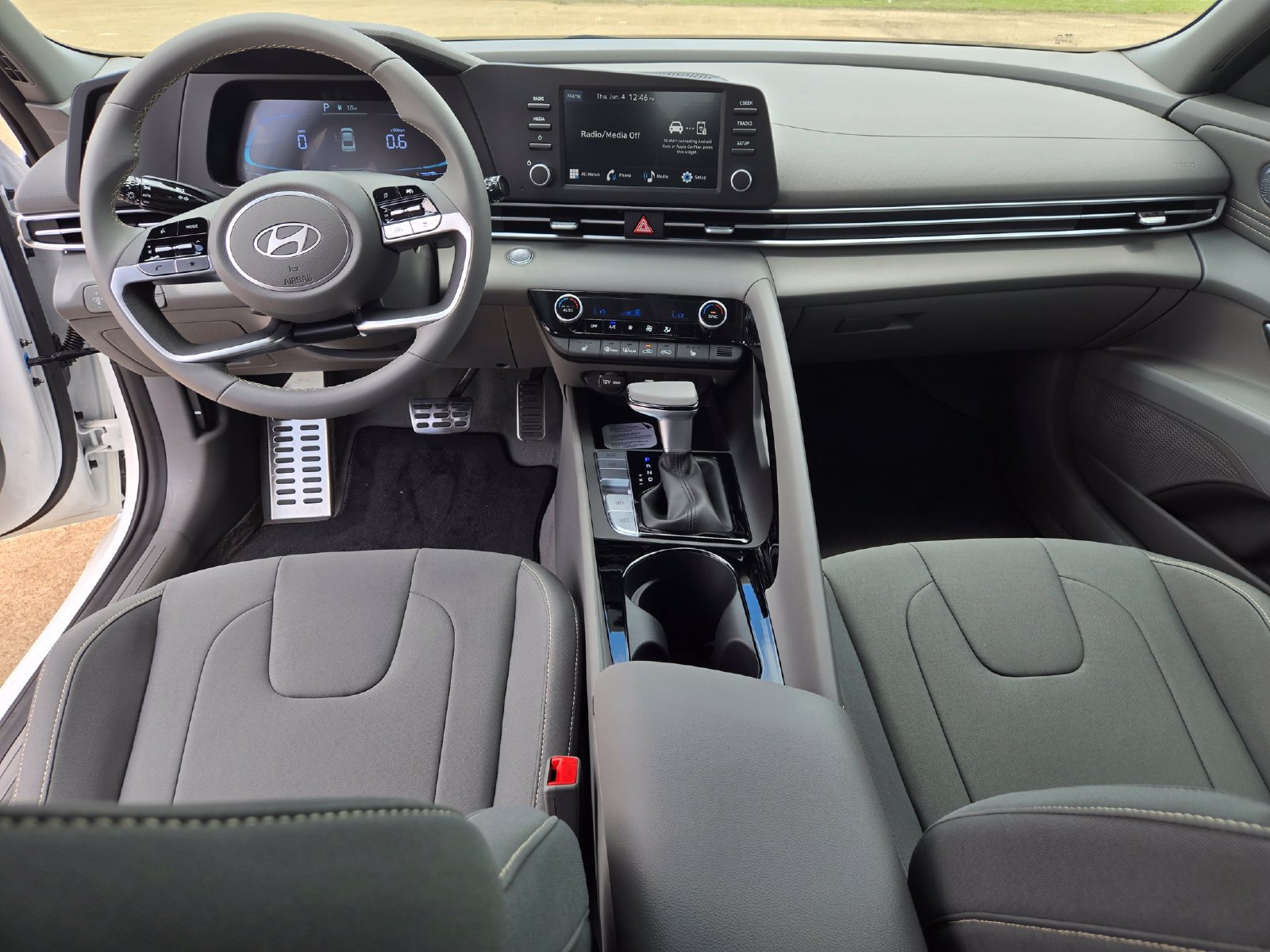 New 2026 Hyundai Elantra SEL Sport Premium FWD image 8