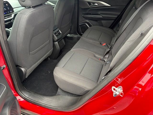Used 2025 Chevrolet Equinox EV LT w/ Comfort Package FWD image 12