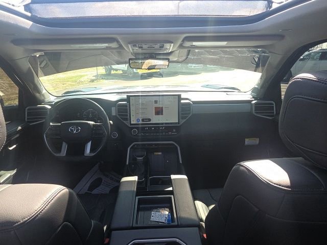 Used 2024 Toyota Tundra Limited image 21