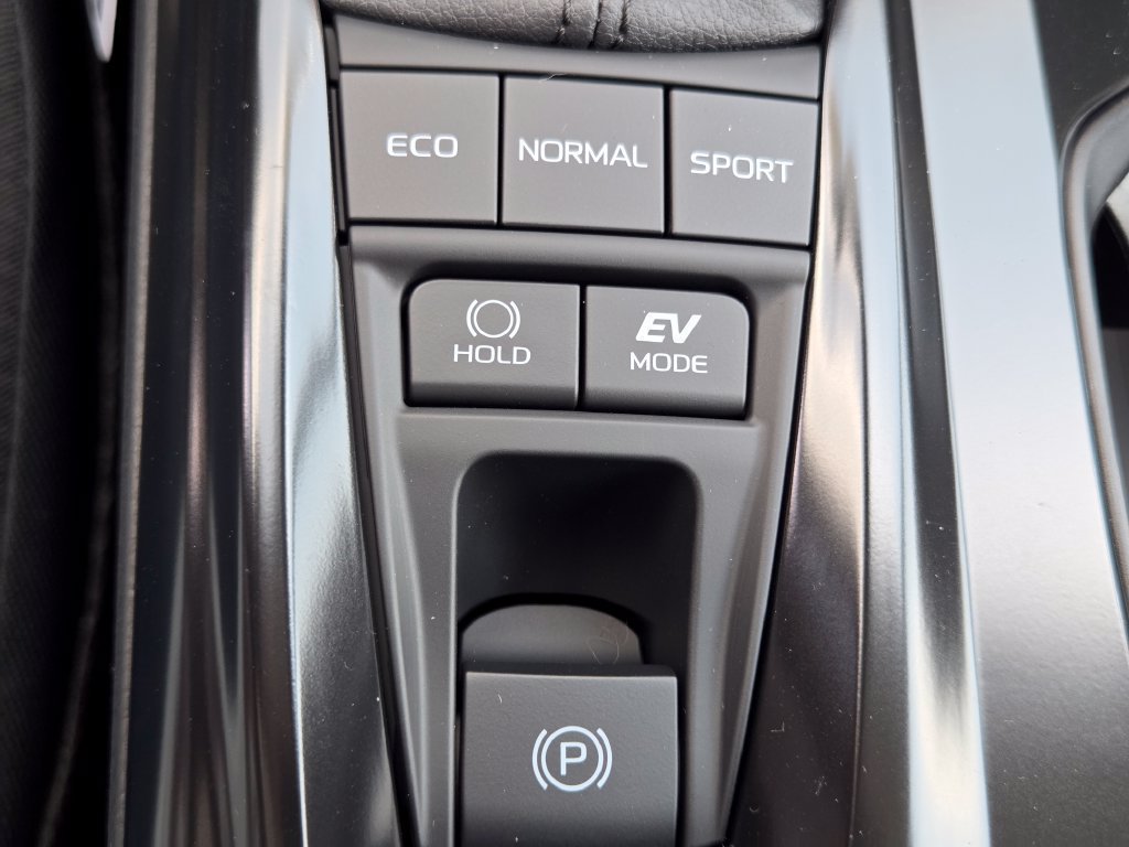 New 2026 Toyota Camry LE w/ Convenience Package FWD image 9